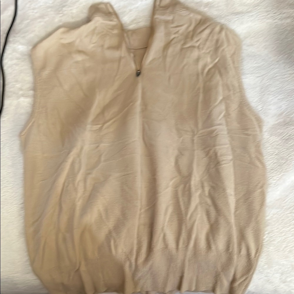 Cream Sleeveless Sweater Vest